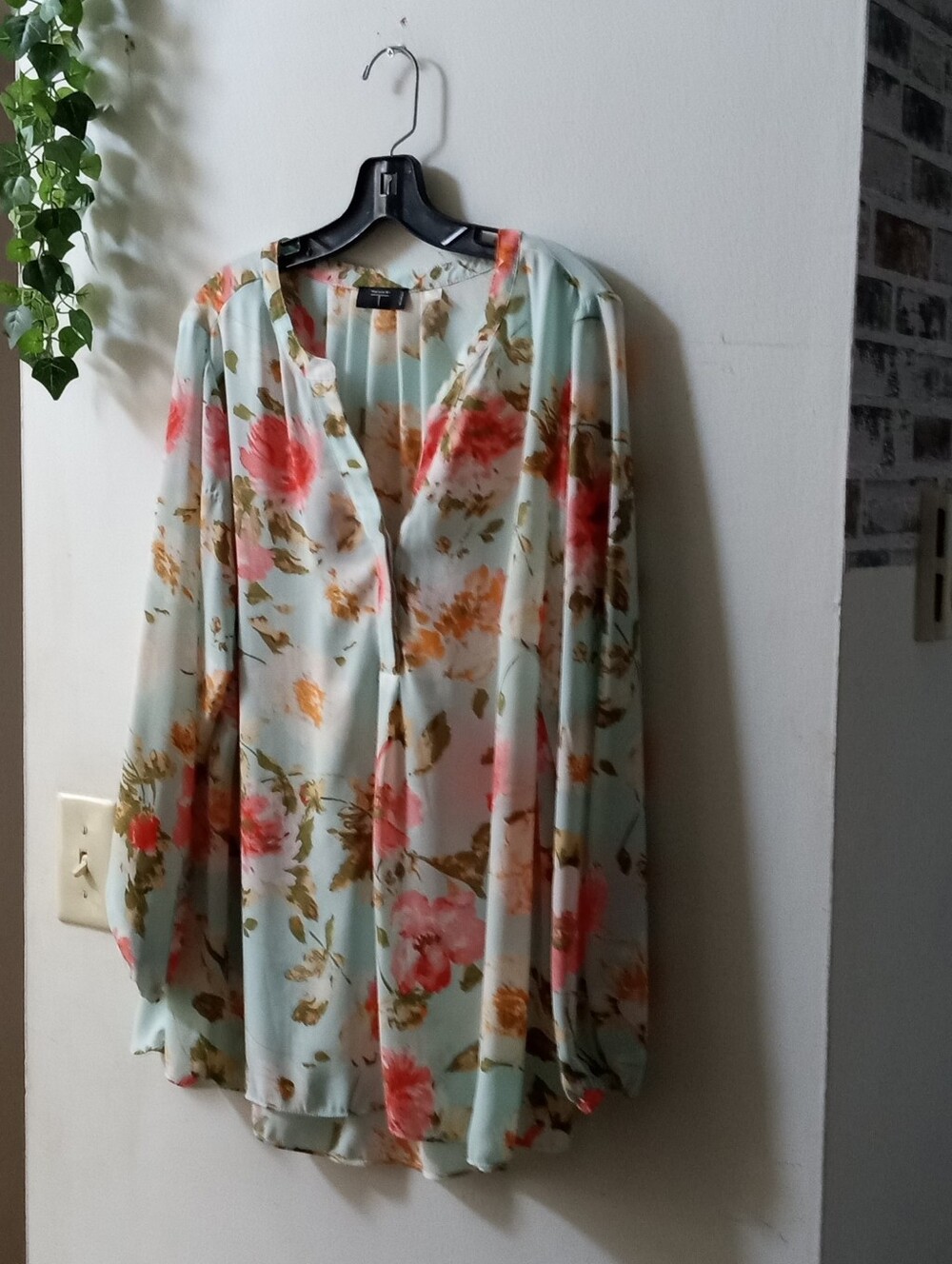Tahari Floral Button-Front Blouse with Pink & Peach Blooms